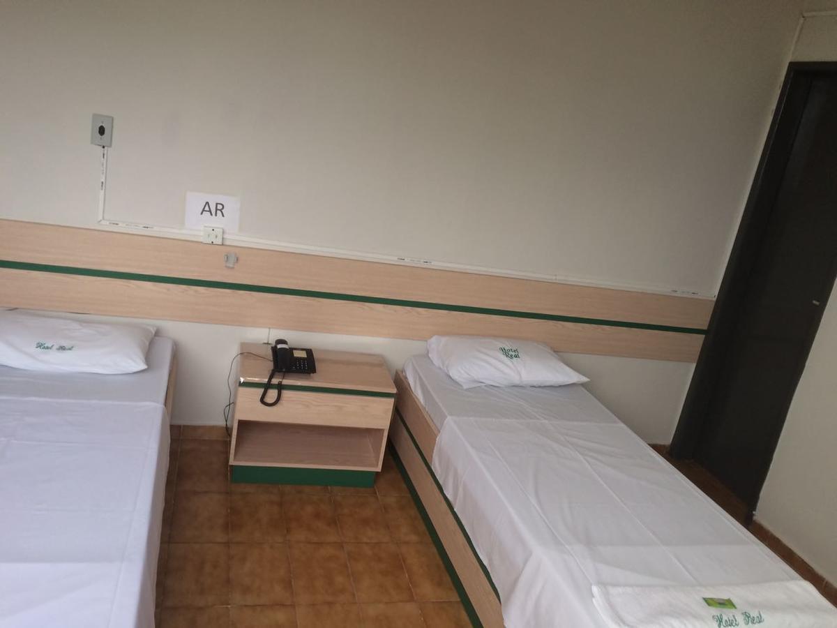 Hotel Real Петроліна Екстер'єр фото